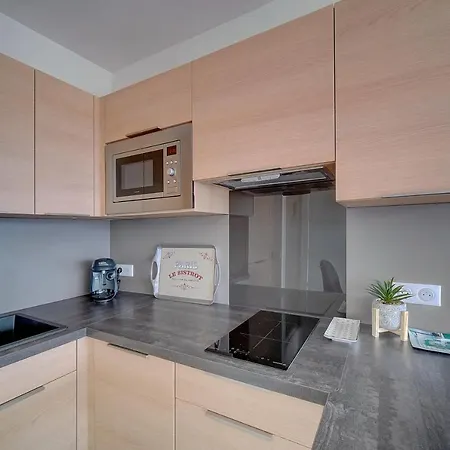 Apartmán Immogroom- Magnificent View - New - Terrace - Ac *